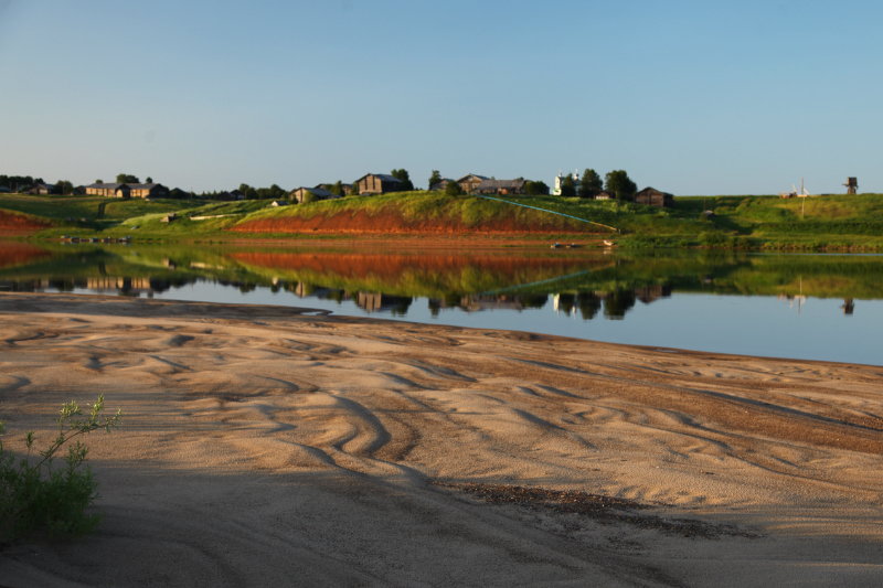 Погорельцы на закате