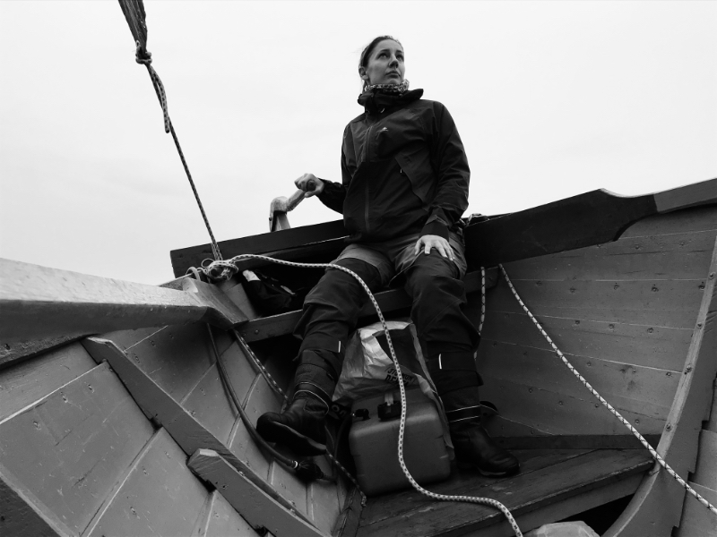 Маша на руле