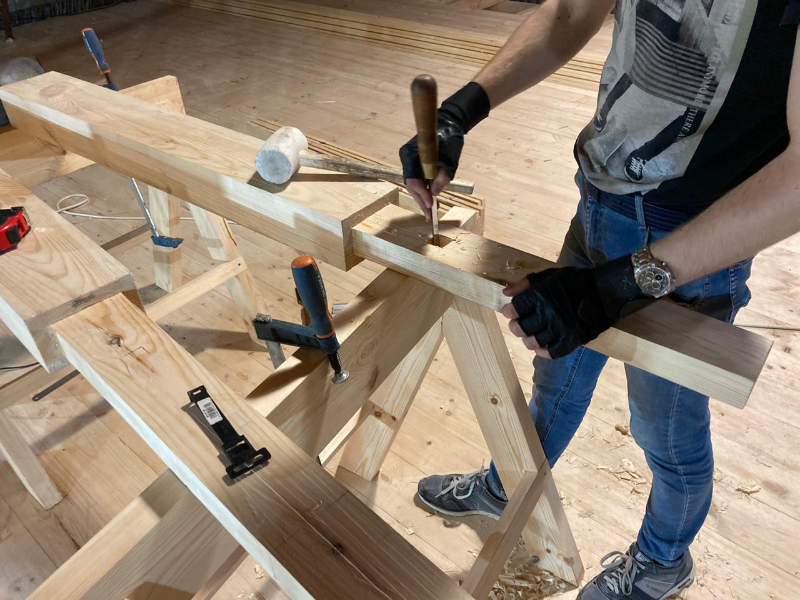 стойки ограждений