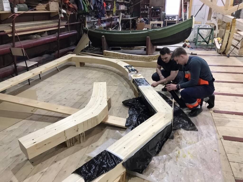 Флор и шпангоут